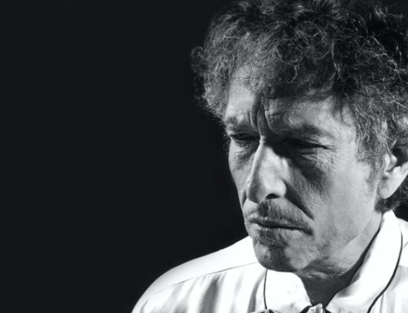 Bob Dylan, acusado de abusar sexualmente de una niña de 12 años en 1965 -  MERCADEO POP